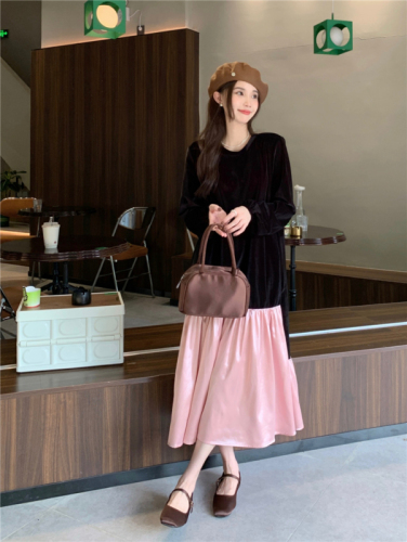 实拍！韩国复古chic圆领撞色拼接设计宽松休闲长袖丝绒连衣裙