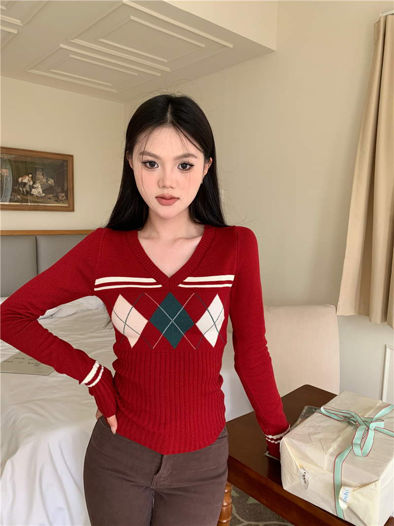 實拍 美式復古V領菱格修身針織衫