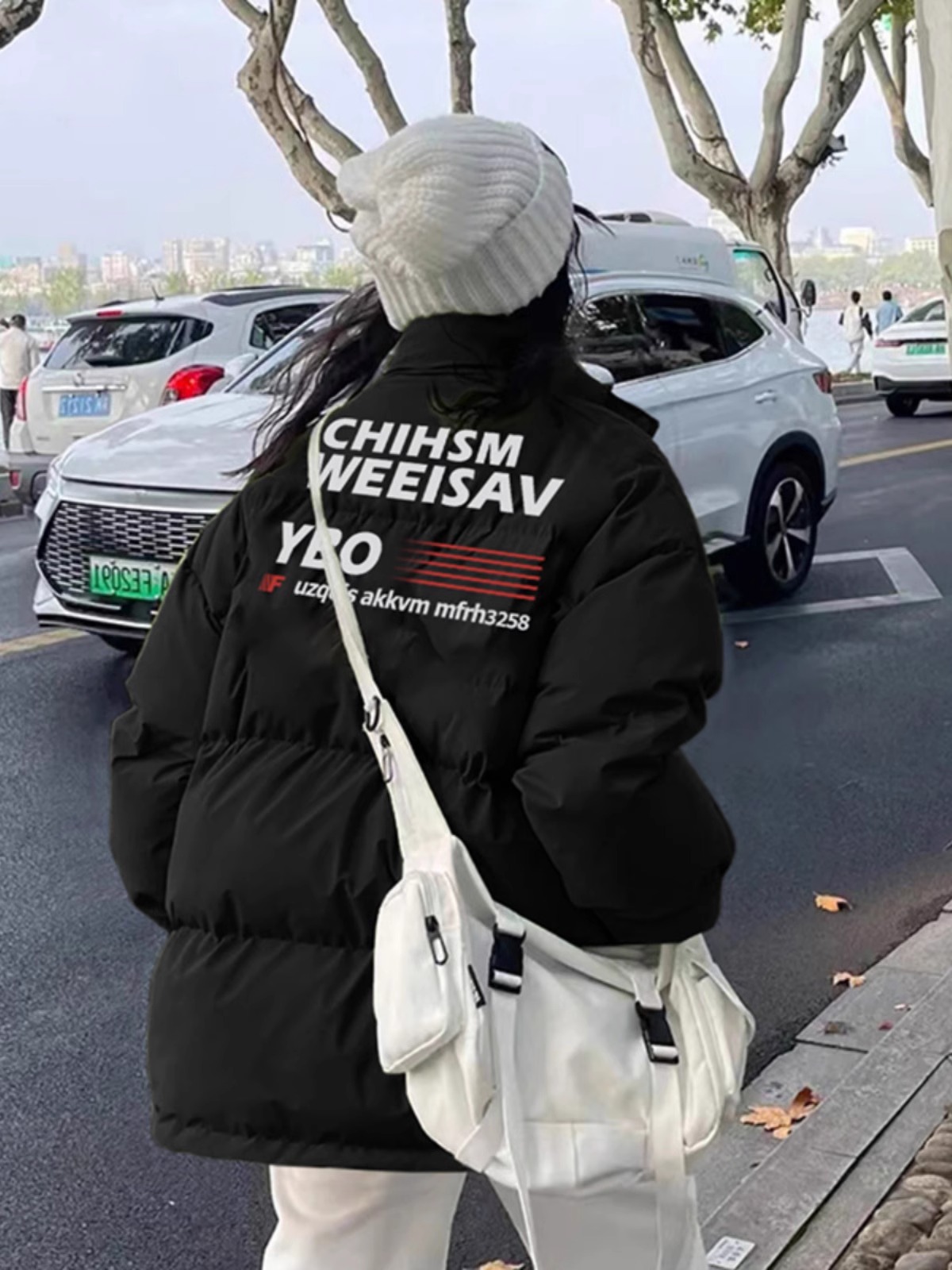 手塞棉棉服冬季新款寬鬆加厚棉衣麵包服印花外套女