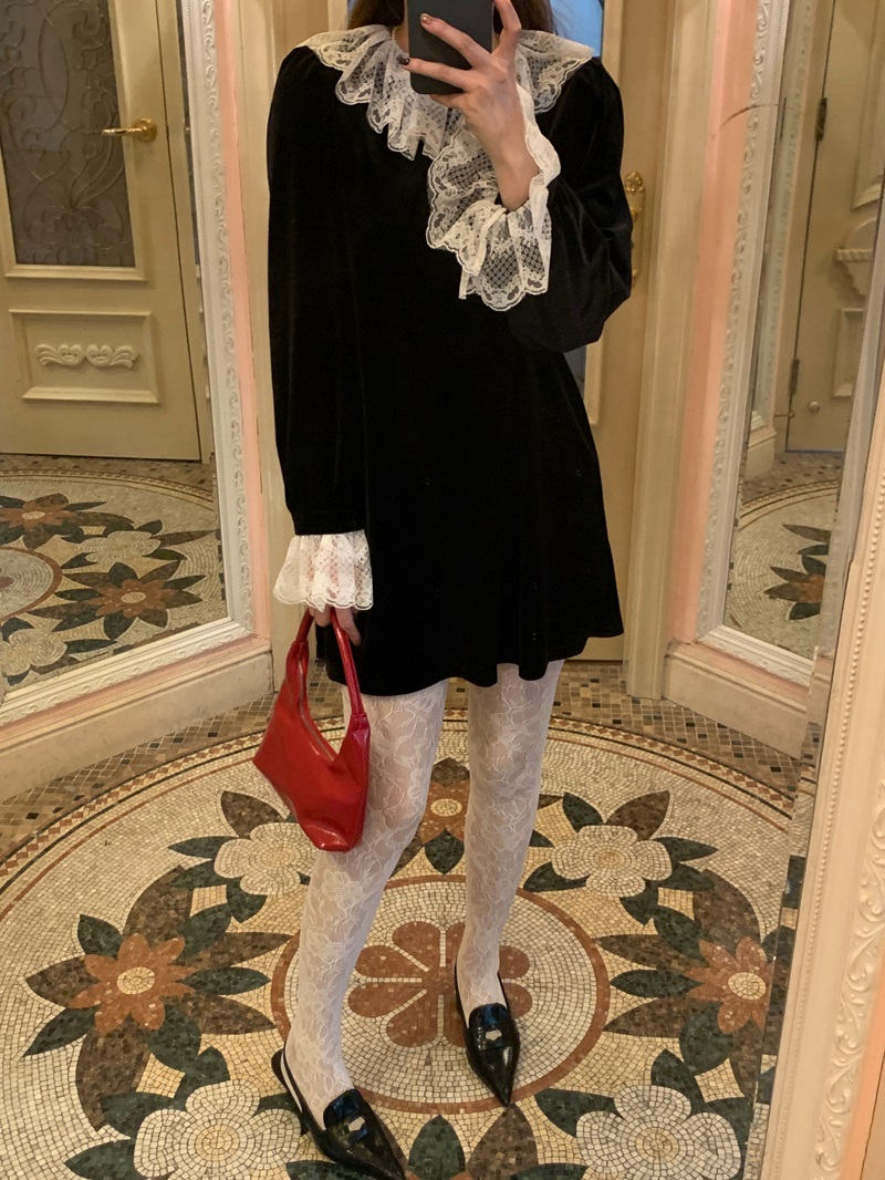 實拍 韓系圓領俏皮花邊領撞色直筒寬鬆短款小個子絲絨連衣裙