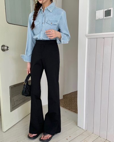 Actual shot of 2024 spring and summer new style pants, slim and tall suit pants with slits and slightly flared trousers for women, casual pants