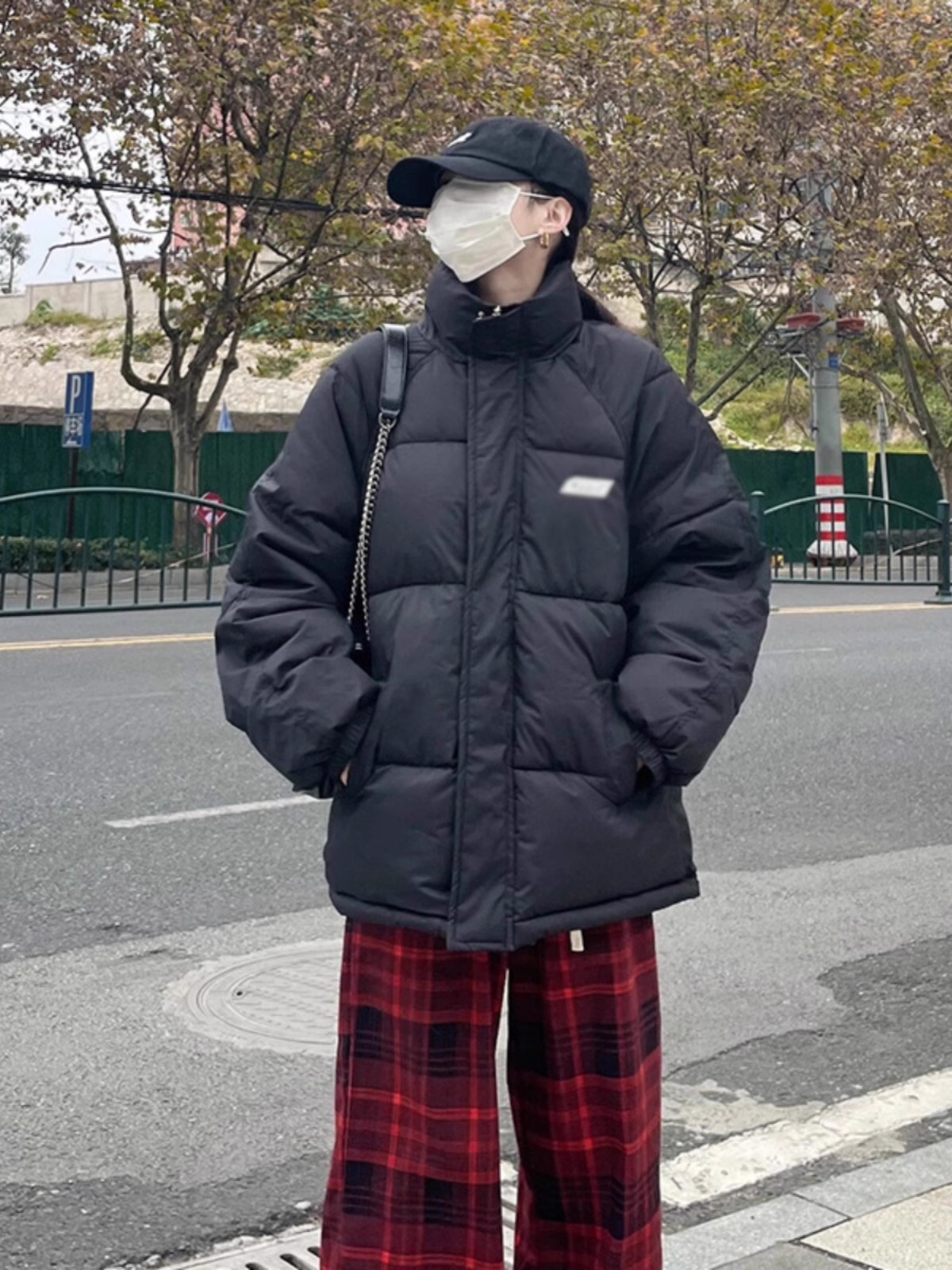 手塞棉棉服冬季新款寬鬆加厚棉衣麵包服印花外套女