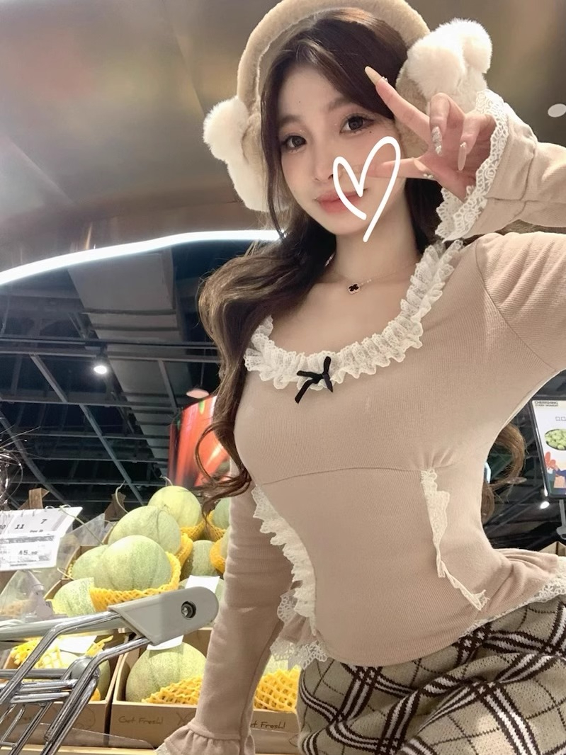 Official Photo Derong Hot Girl Brushed Long Sleeve T-Shirt Autumn and Winter 2023 Lace Bottoming Shirt Top