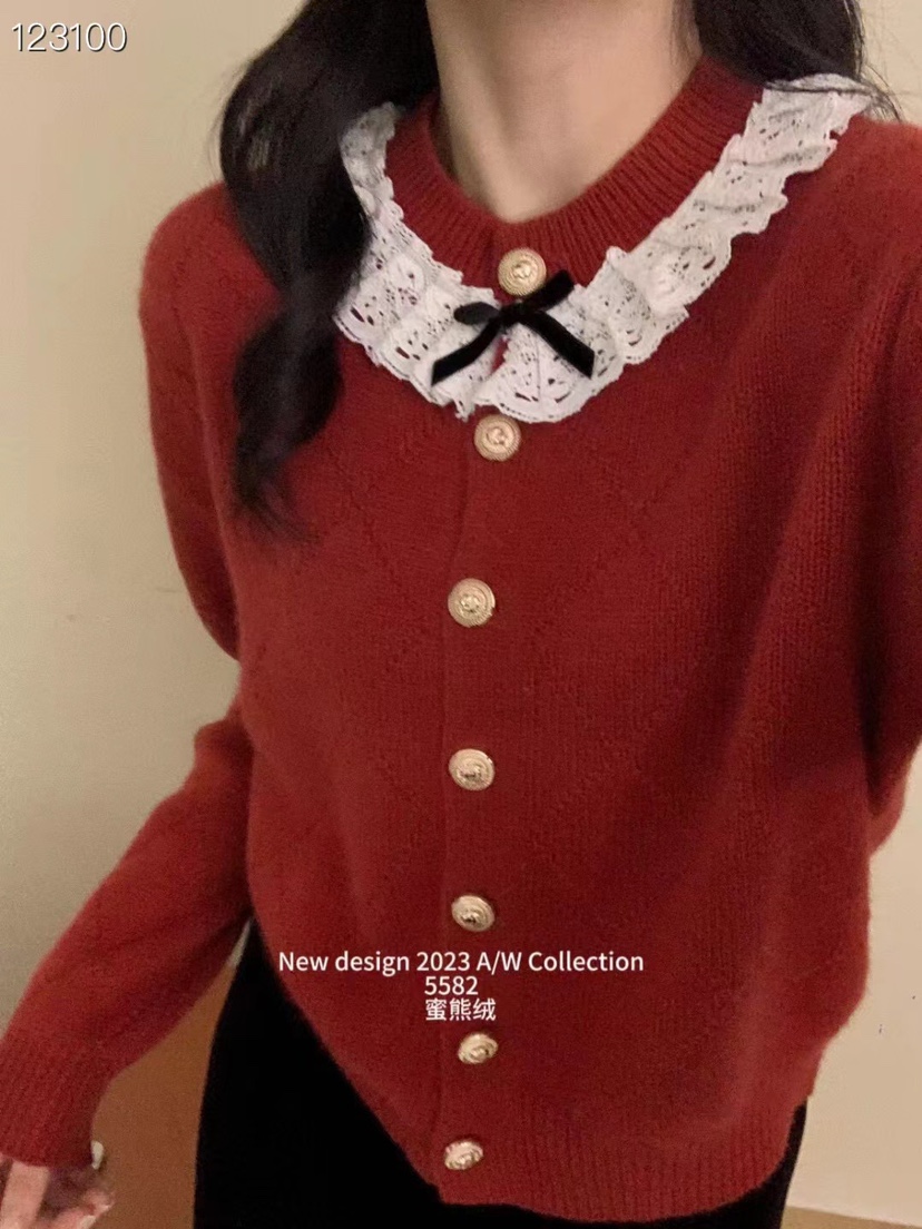 韓版蕾絲拼接娃娃領小金扣寬鬆慵懶風洋氣羊毛針織開衫女潮