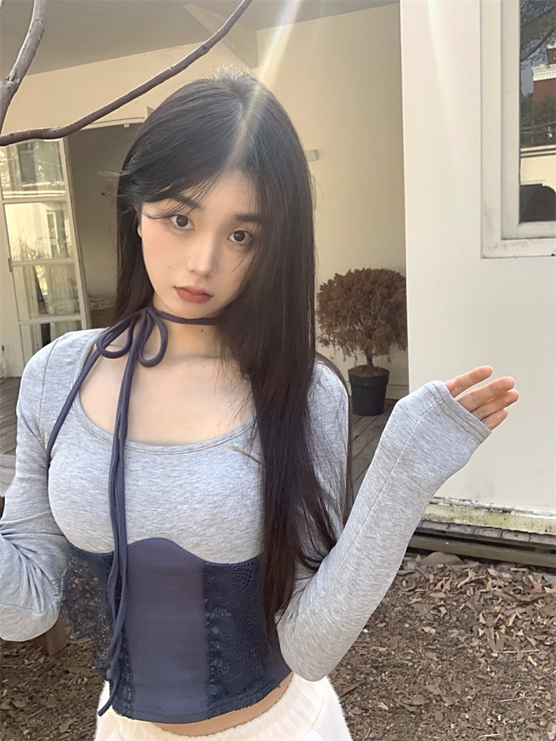 實拍  U領磨毛內搭打底秋冬季辣妹蕾絲拼接小個子短款上衣