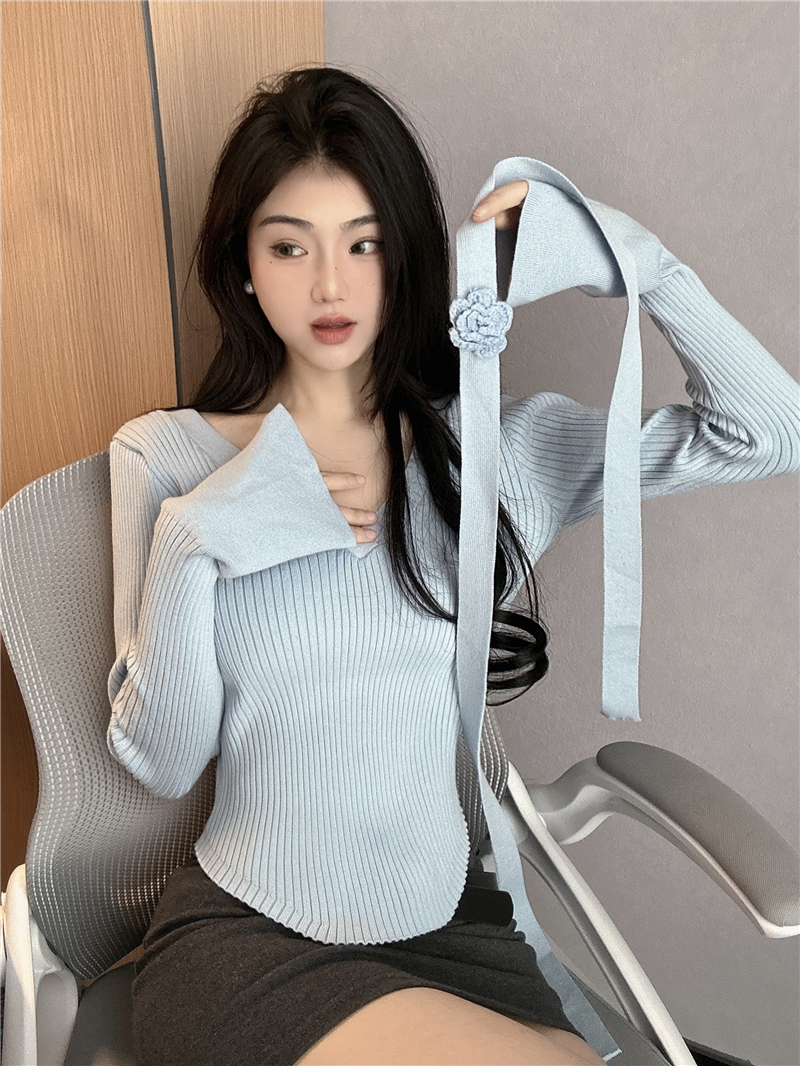 Real shot of pure desire flower scarf V-neck slim sweater bottoming long-sleeved sweater bottoming shirt