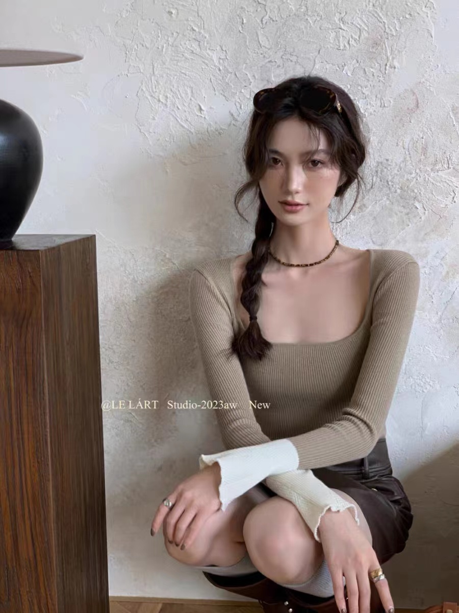 法式撞色方領針織衫上衣女秋冬修身內搭氣質韓版打底毛衣2023新款