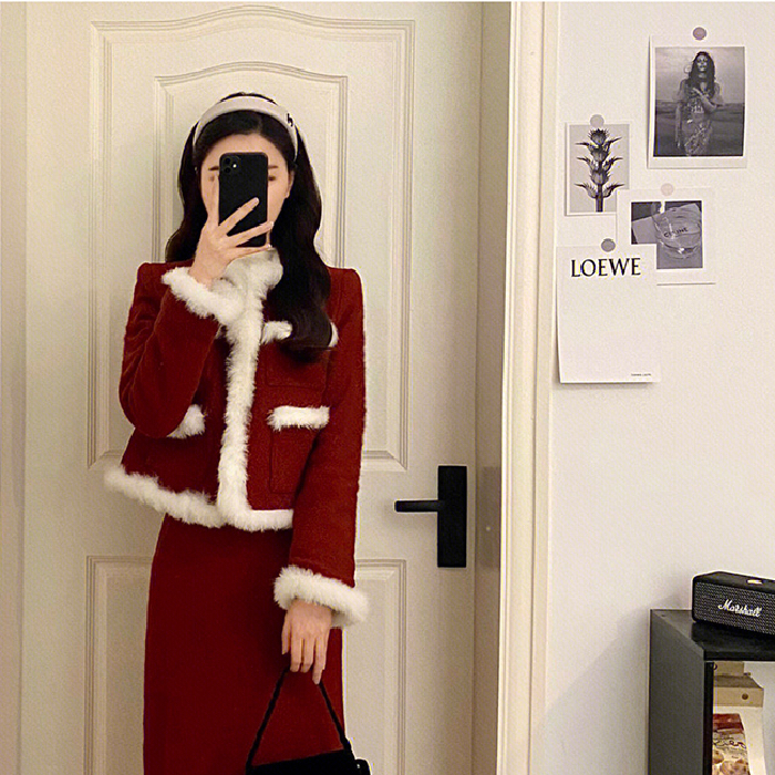 Dragon and phoenix fabric small fragrant red Christmas and New Year coat suit women's winter wear with a complete set