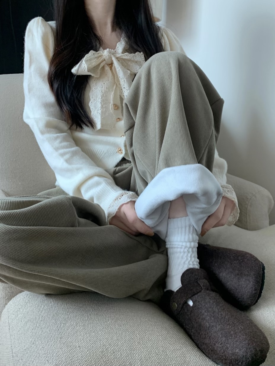 Actual shot of the new Korean style loose casual corduroy plus velvet thickened straight wide leg pants