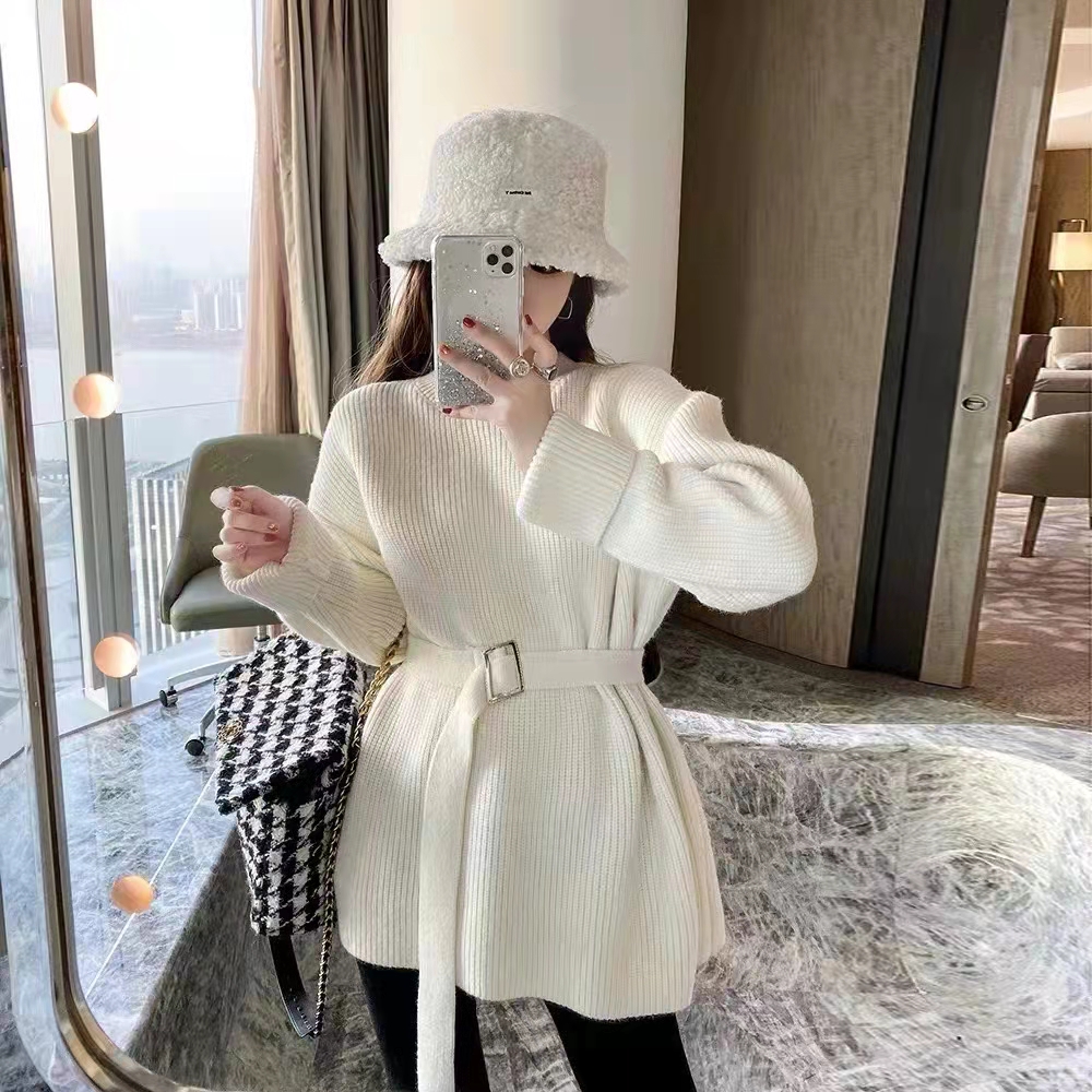 2024 Autumn and Winter Korean Loose Knitwear Short Skirt Lazy Style Mid-Length Belt Waist Round Neck Sweater for Women
