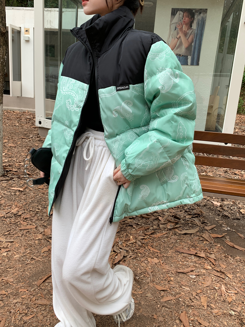 Actual shot of Korean new winter style loose spliced ​​stand-up collar cotton coat for women thickened warm bread coat trendy