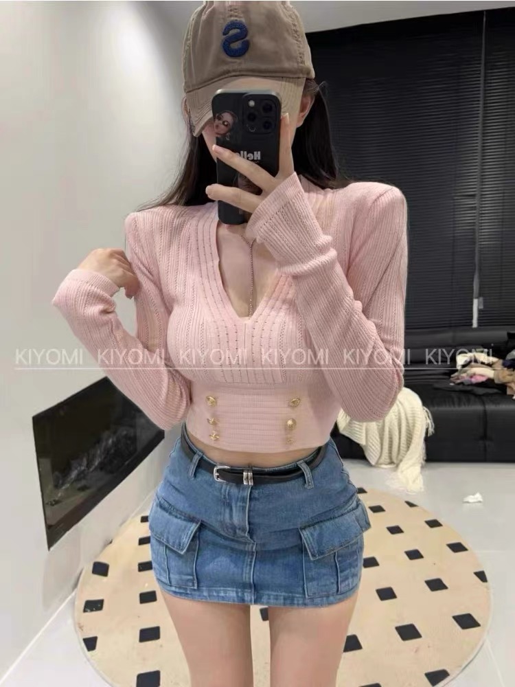 V-neck long-sleeved sweater women's autumn and winter waist tight short bottoming shirt pure lust style slim white top