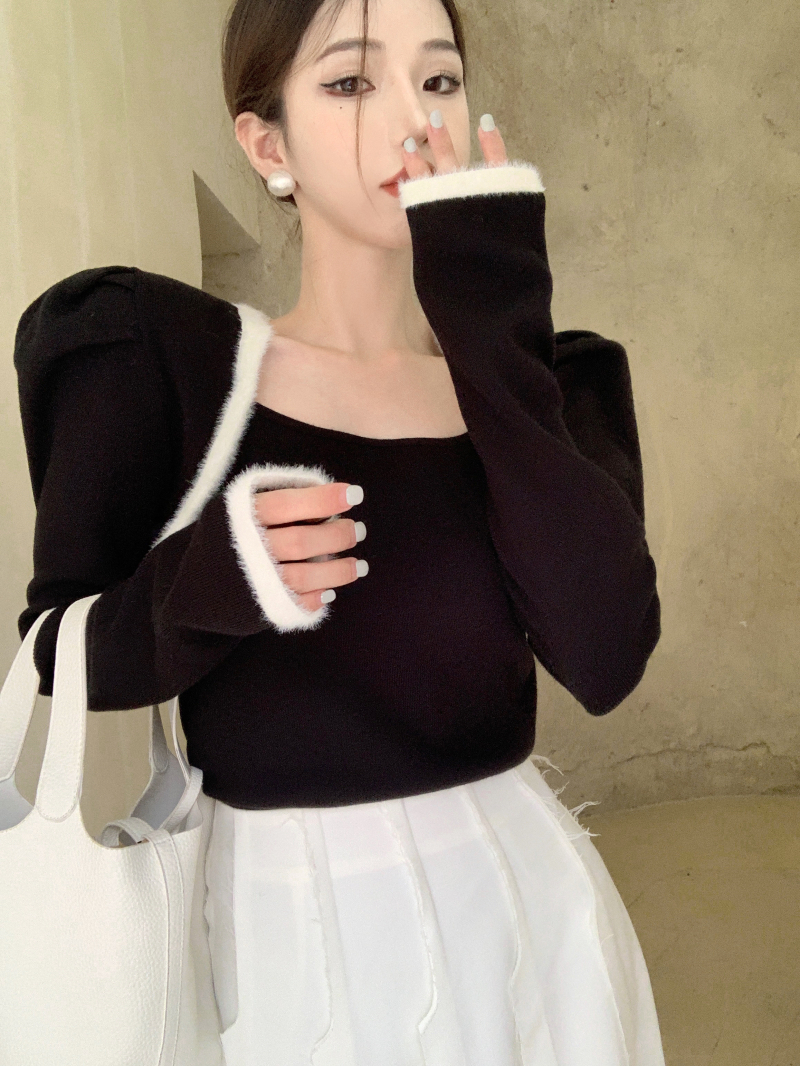 Temperament retro contrasting color square collar knitted bottoming shirt for women in autumn and winter design niche inner wear with foreign style puff sleeve top