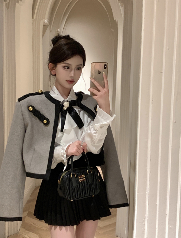 Actual shot of bow-knot shirt, high-waisted pleated skirt, small fragrant style short jacket, 3-piece set