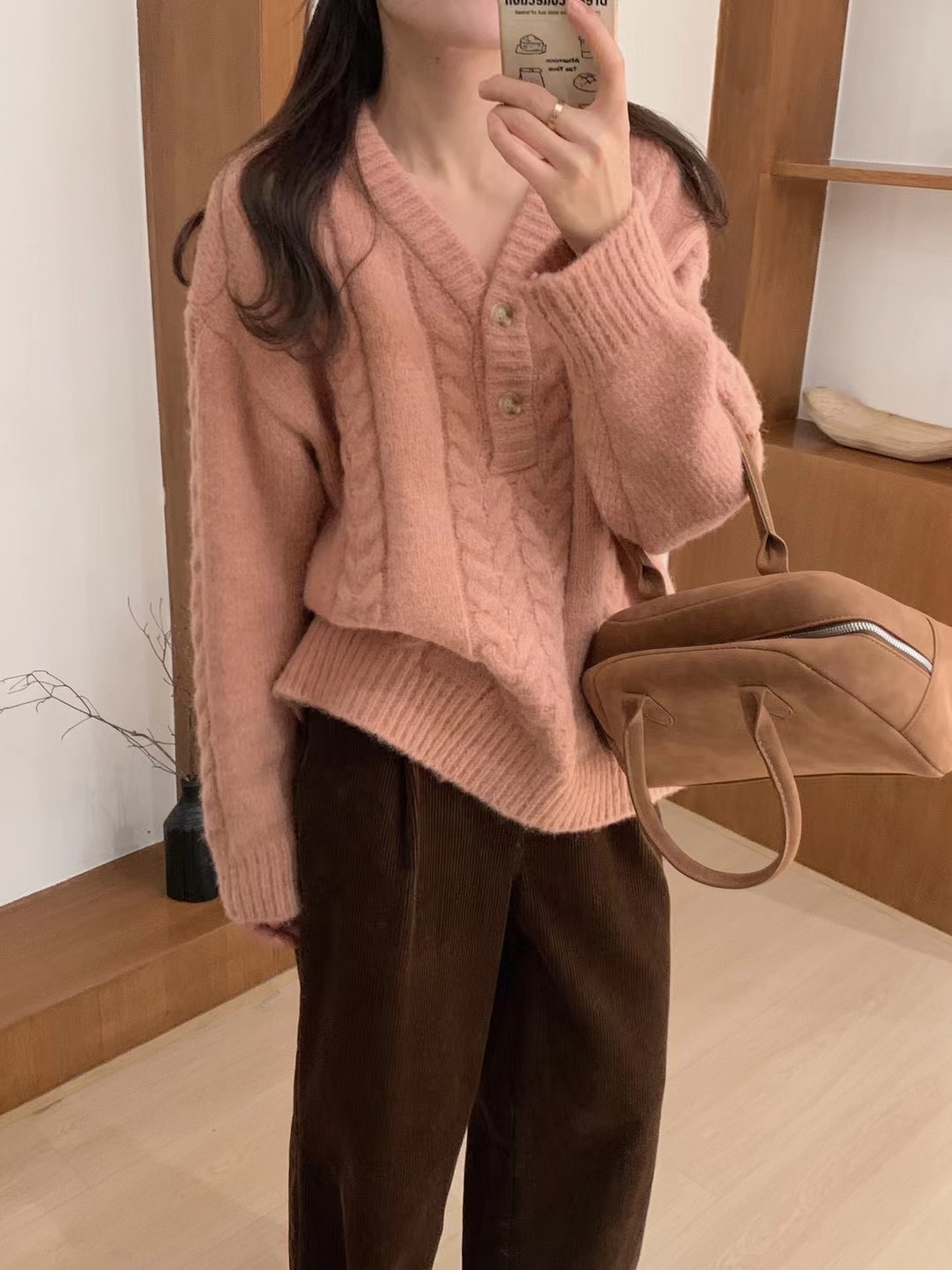 Cartoon mid-length alpaca round neck fashion niche sweater for women green Korean Dongdaemun autumn and winter new style