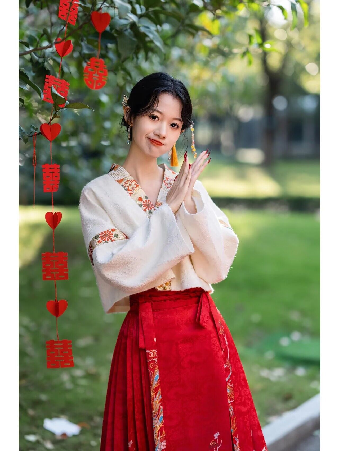 紅色馬面裙套裝2023新款秋冬款新娘婚服回門漢服女