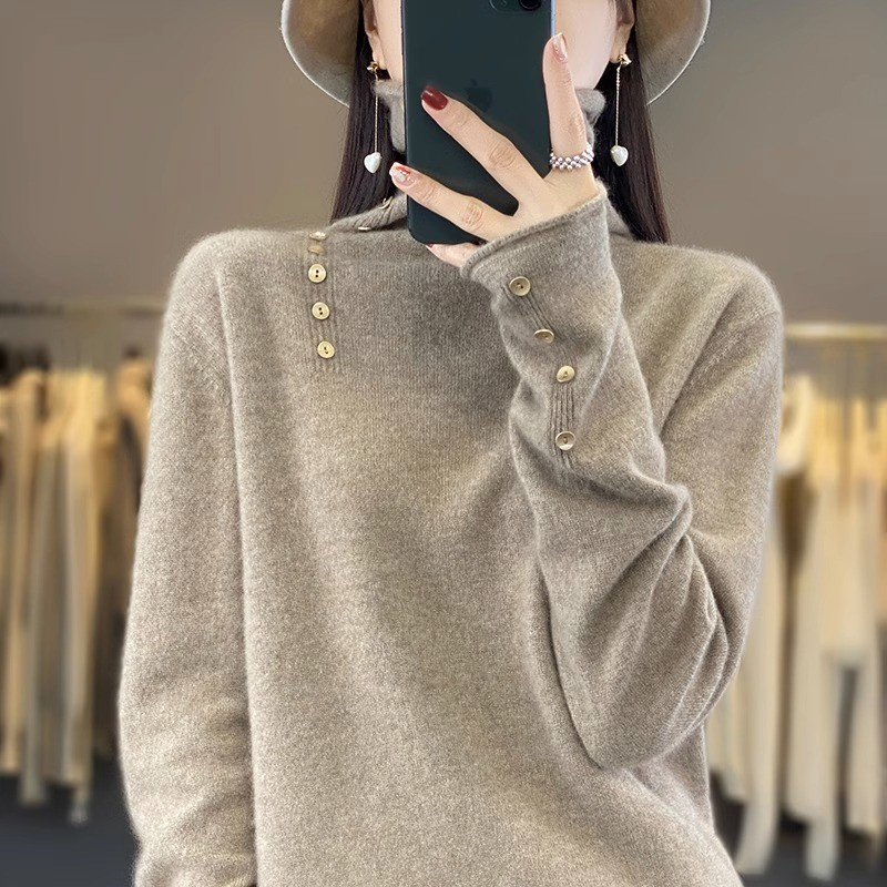 2024 Autumn and Winter New Pile Collar Pure Cashmere Sweater Women's Loose Knitted Bottoming Sweater Western Style Turtleneck Sweater with Buckle