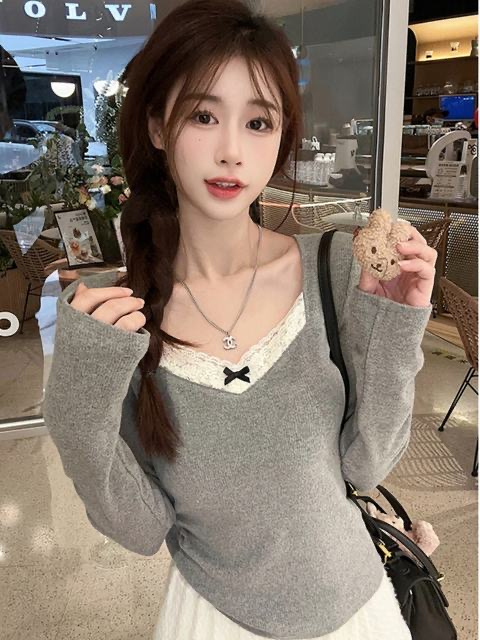Black 77bm girl spliced ​​lace gray jacquard texture sweater for women autumn and winter V-neck inner wear long-sleeved T-shirt