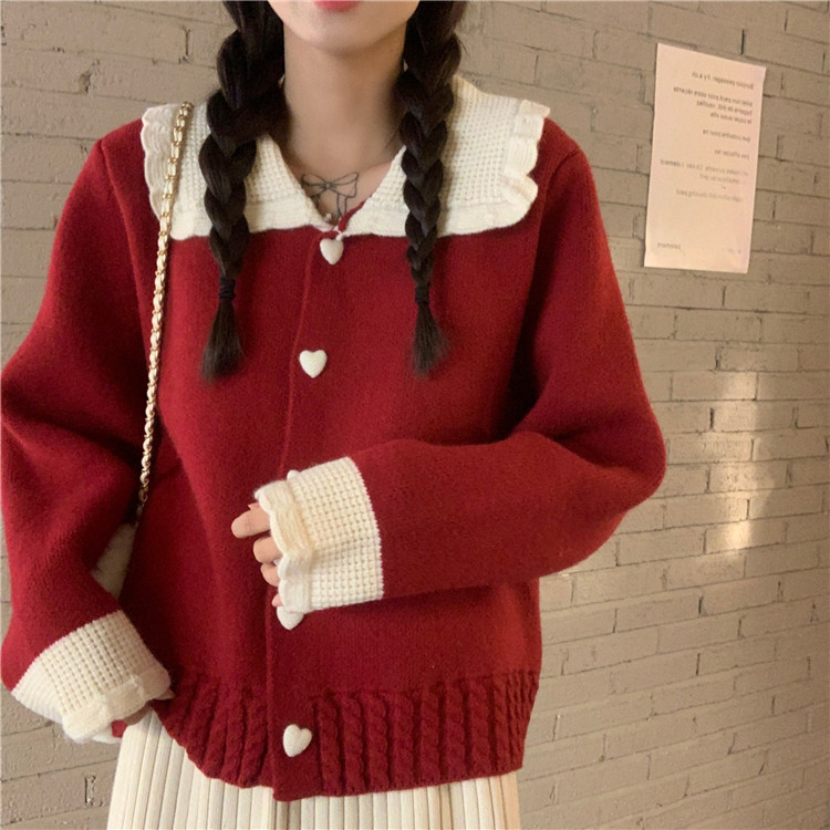Retro sweet Christmas sweater women's niche outdoor wear autumn and winter forest style French loose knitwear fashionable