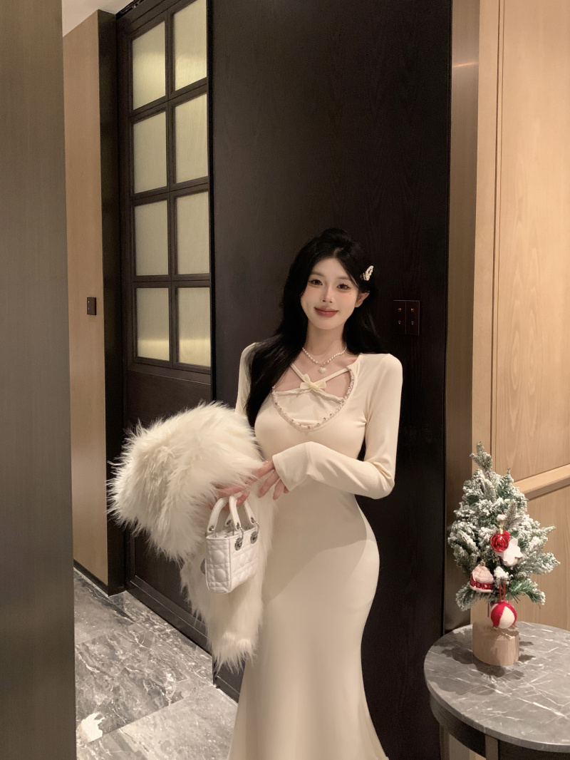 Real shot of Princess Ariel ~ French knitted dress, winter heart hollow white fishtail dress