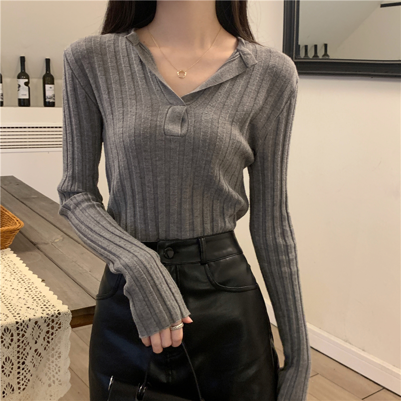 Real shot of new autumn and winter V-neck pit strip slimming knitted sweater bottoming shirt for women