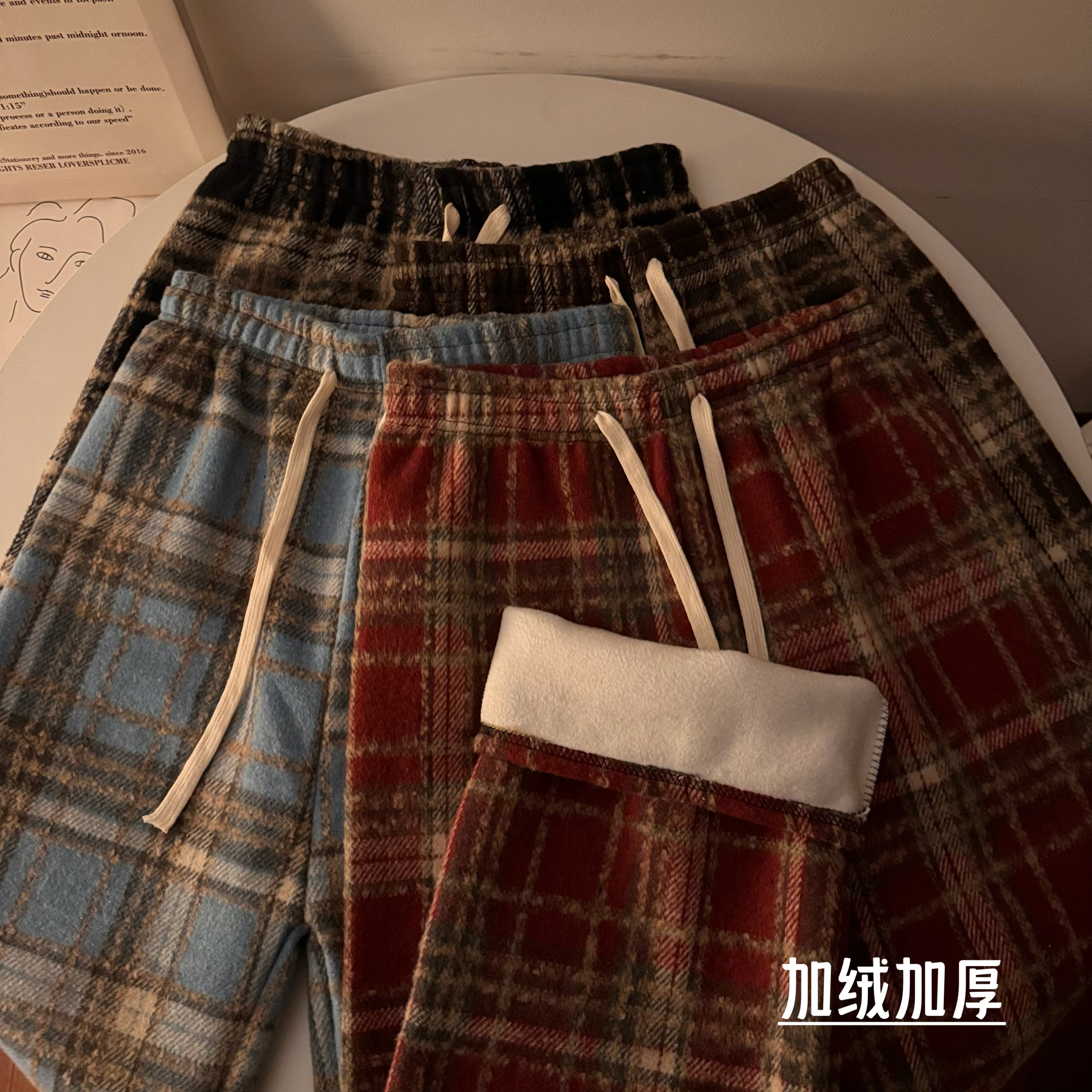 Real shot of retro plus velvet and thickened warm woolen plaid pocket casual straight loose walking wide leg pants for women