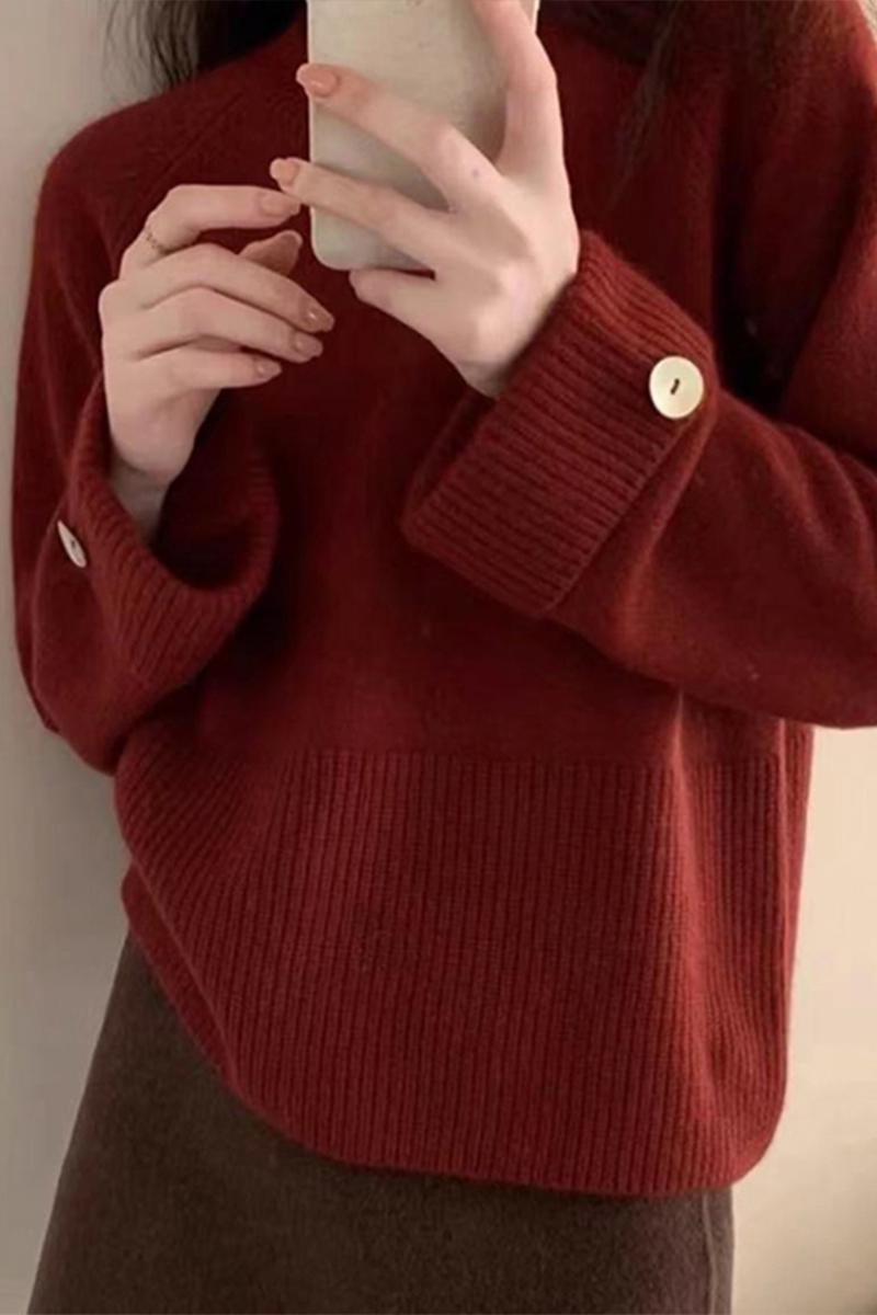 2023 New Small Christmas Red Sweater Women's Autumn and Winter Knitted Bottoming Loose Top