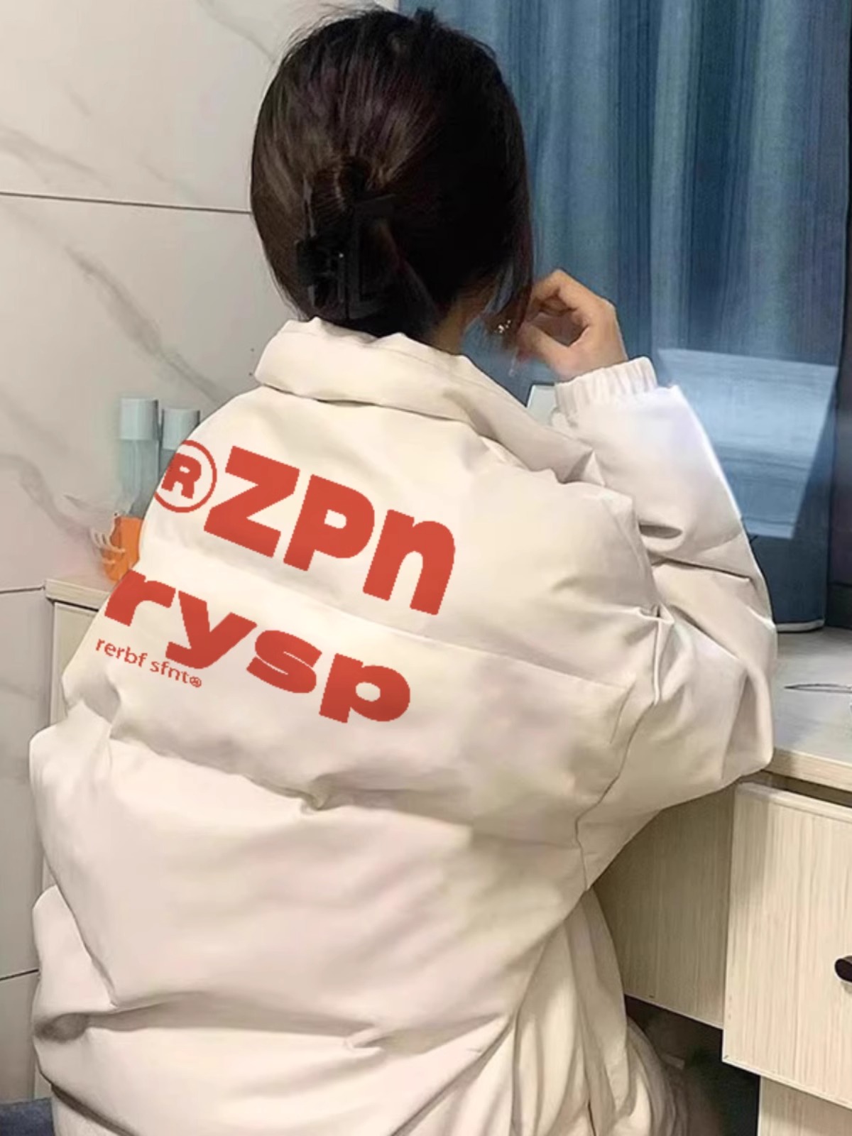 高品質手塞棉加厚冬季新款寬鬆插肩袖拼色印花棉衣棉服麵包服女