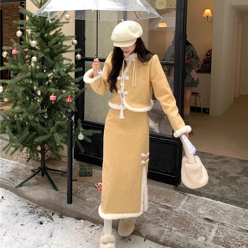 New Chinese style high-end plus velvet and thickened temperament buckle jacket half-length skirt for women winter 2023 new two-piece set