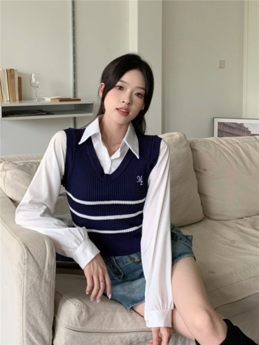 Real shot Polo collar spliced ​​vest shirt autumn and winter new chic and beautiful small shirt fake two-piece shirt