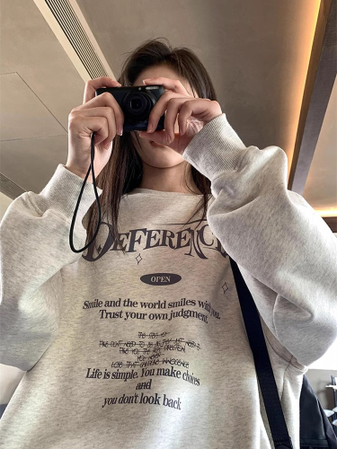 Official picture American gray letter printed round neck sweatshirt for women autumn and winter plus velvet loose lazy style couple top