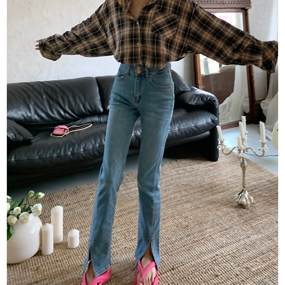Actual shot of 2024 spring new style double-button high-waisted design slimming chopstick leg slits washed blue jeans trousers for women