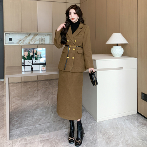 Actual shot of  winter quilted woolen suit version warm jacket + high-waisted slimming half-length skirt belt set