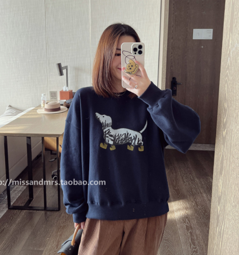 Official picture of the new hand-painted rain boots puppy round collar plus velvet casual pullover dark sweatshirt for women