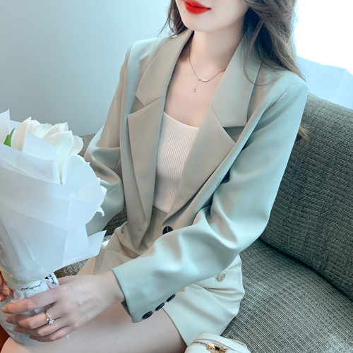 Real shot of small suit women's short coat spring and autumn small casual temperament top design professional suit