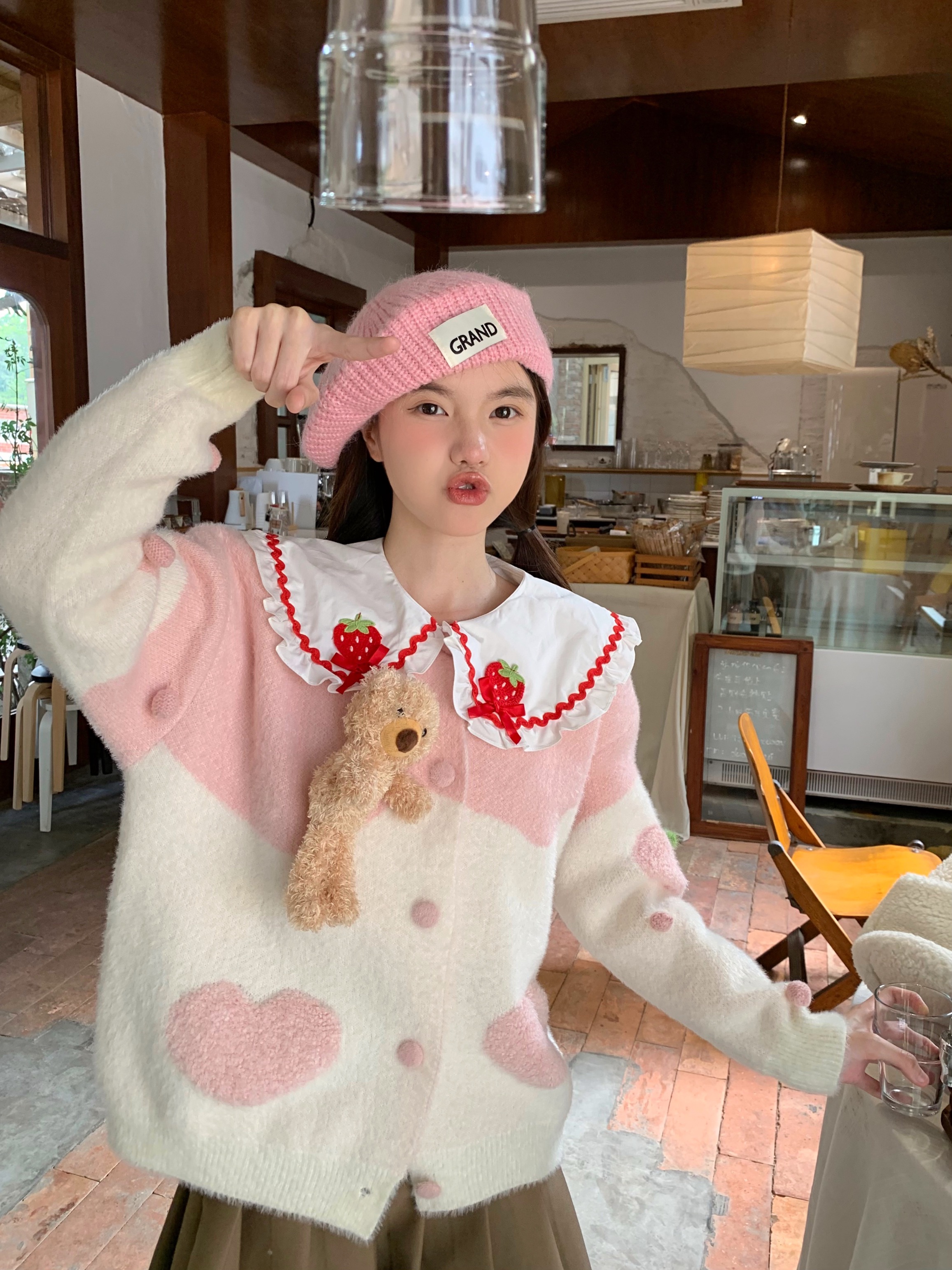 Real shot of sweet heavy industry three-dimensional bear heart imitation mink knitted cardigan jacket + strawberry shirt