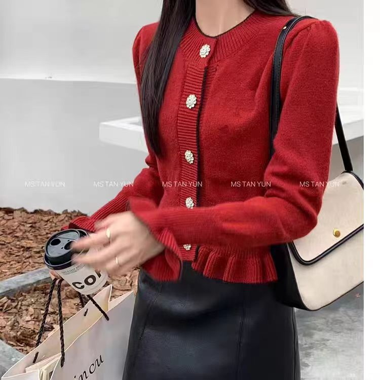 2024 Spring and Autumn Temperament Small Fragrance Style Lotus Sleeve Short Knitted Cardigan Design Crystal Button Short Red Top