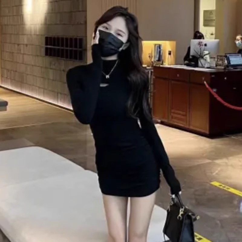 Western fashion design 2023 autumn and winter new long-sleeved inner bottoming skirt women's slim dress ins