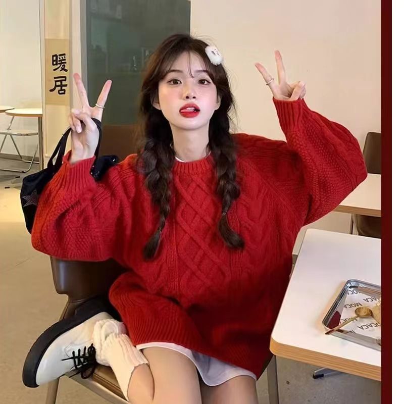 Retro Japanese twist sweater for women autumn and winter 2023 new loose thickened lazy style mid-length soft waxy sweater