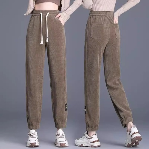 High-end thickened corduroy harem pants for women in autumn and winter, high-waisted, loose-fitting trousers, fashionable and versatile casual sweatpants