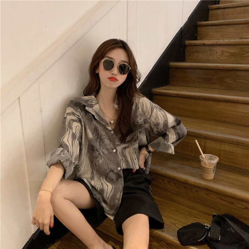 Casual shirts for women 2024 new spring loose street style long-sleeved retro shirts fashionable British style
