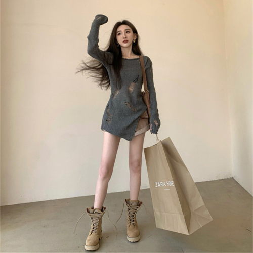 Hong Kong style sun protection blouse for women early autumn new style worn with holes gray sweater design knitted sweater top