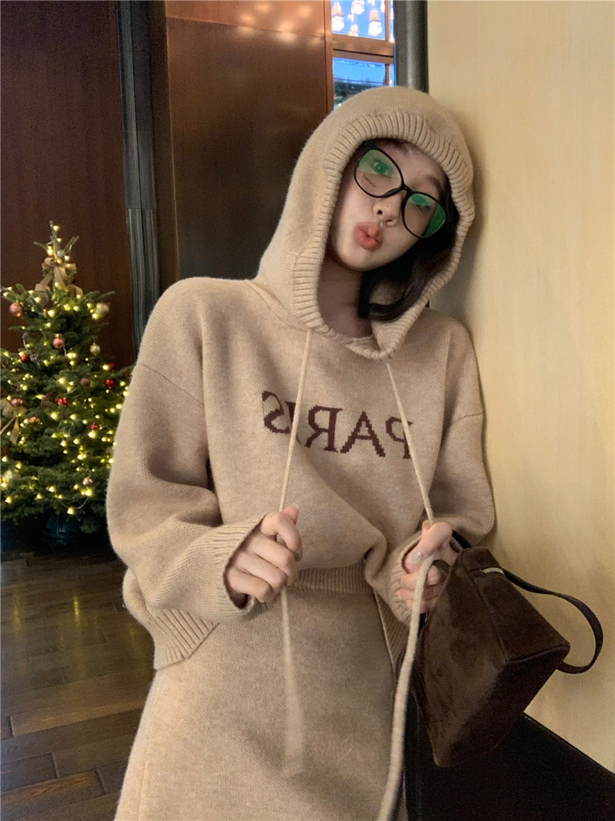 Actual shot of loose slimming thickened sweater women's autumn and winter suit skirt two-piece set