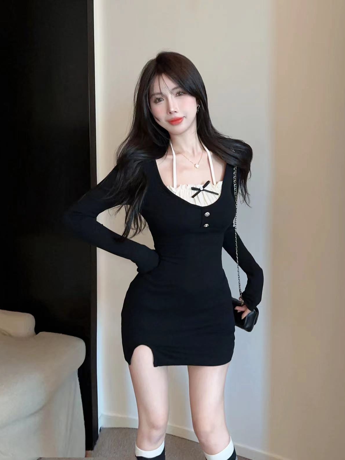 早秋少女純欲性感掛脖吊帶假兩件長袖修身針織顯瘦收腰開叉連衣裙