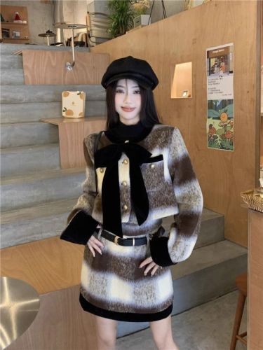 Maillard retro plaid bow long-sleeved woolen coat skirt women's autumn and winter 2023 new fashion suit