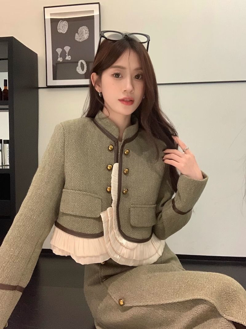 Xiaoxiang style design stitching long-sleeved jacket mid-length slit skirt women's autumn and winter 2023 new two-piece set