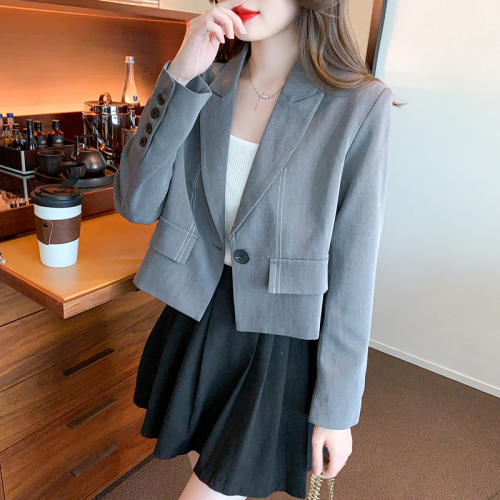 Real shot of small suit women's short coat spring and autumn small casual temperament top design professional suit