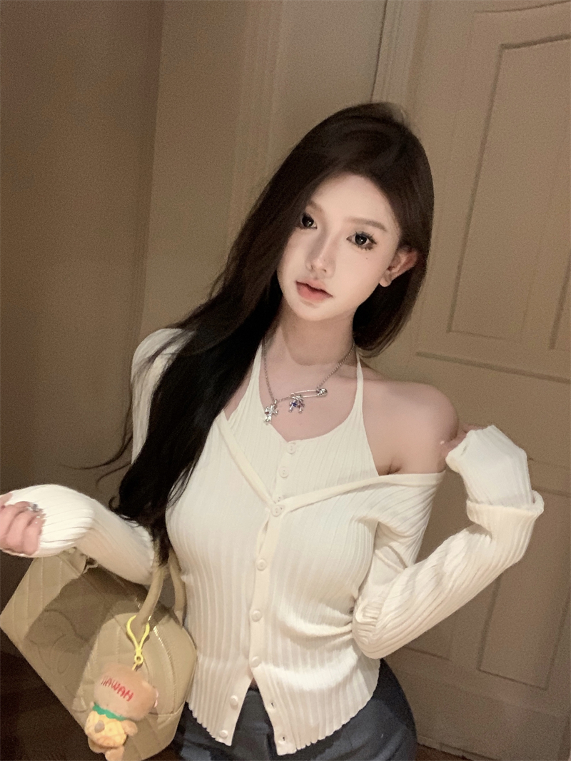 Real shot of fake two-piece long-sleeved knitted winter inner layering shirt top