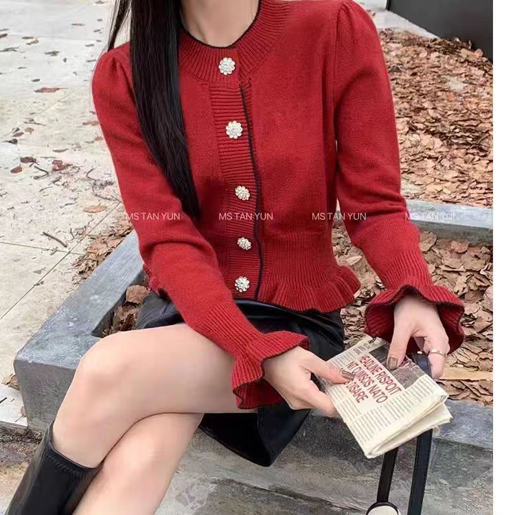 Short ruffled red cardigan sweater for women winter 2023 new style petite sweet French knitted sweater top