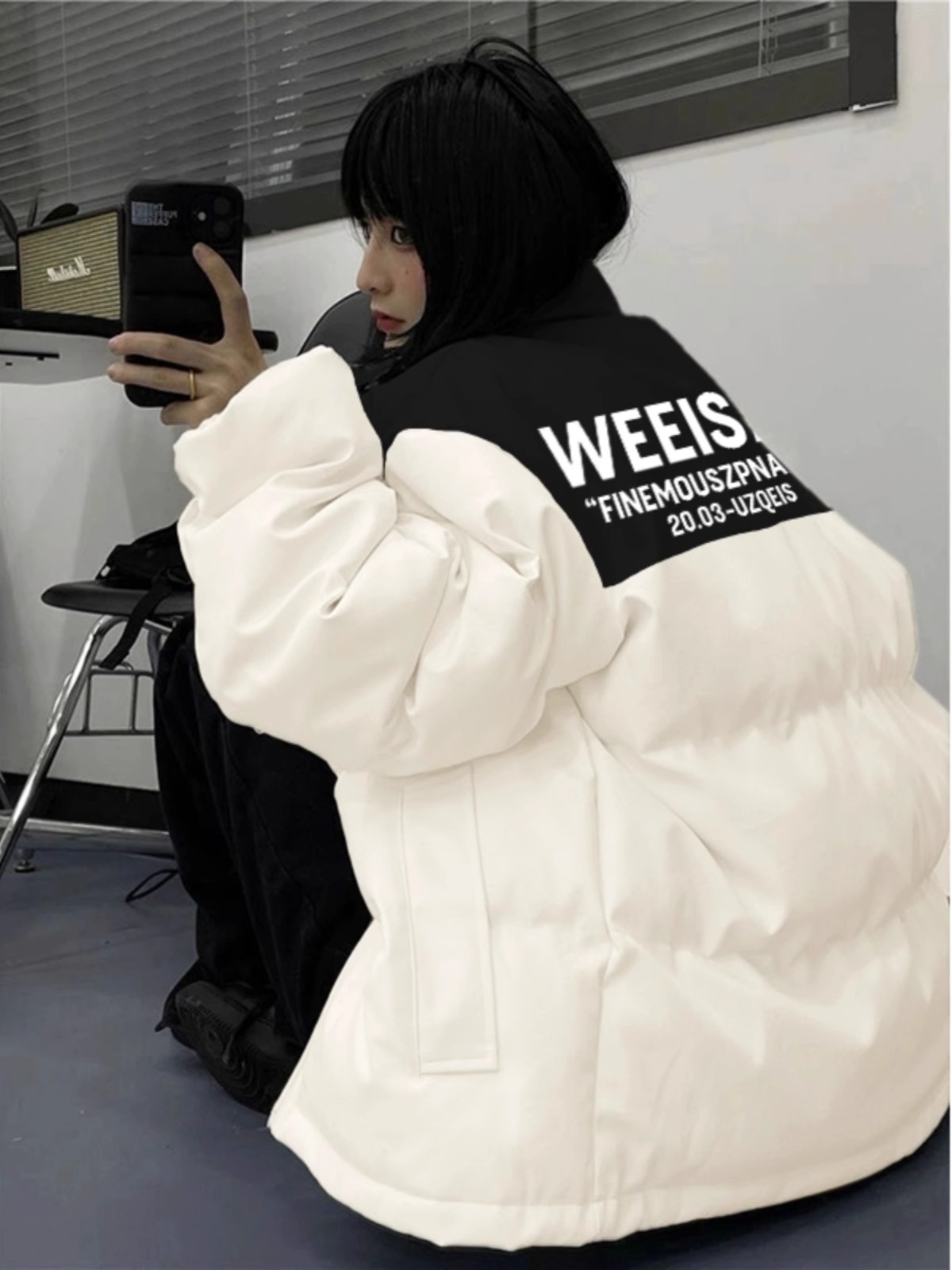 High-quality hand-stuffed cotton thickened winter new loose double-color printed cotton coat and bread coat for women